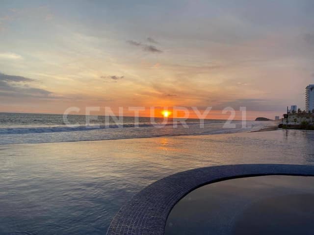 CONDOMINIO EN VENTA CERRITOS MAZATLÁN, SINALOA