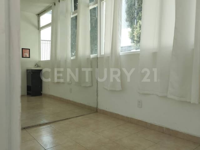 Local Comercial en Renta, en Pirules Tlalnepantla de Baz