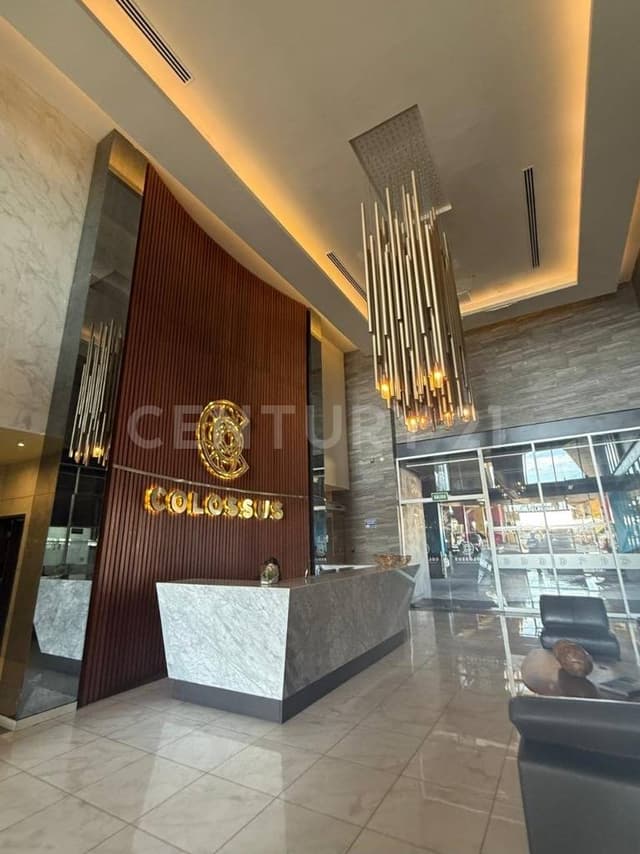 Oficina amueblada en renta en Plaza Colossus Hermosillo, lista para usarse