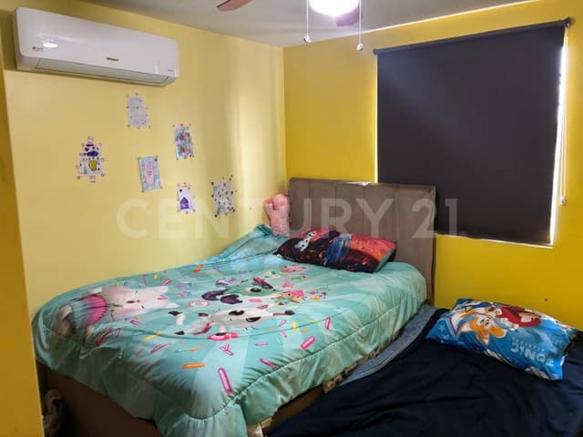 Casa en Renta en Privada Capellaína