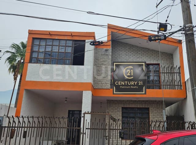 CASA EN VENTA COL. BALCONES DE ALTAVISTA (SUR MONTERREY)