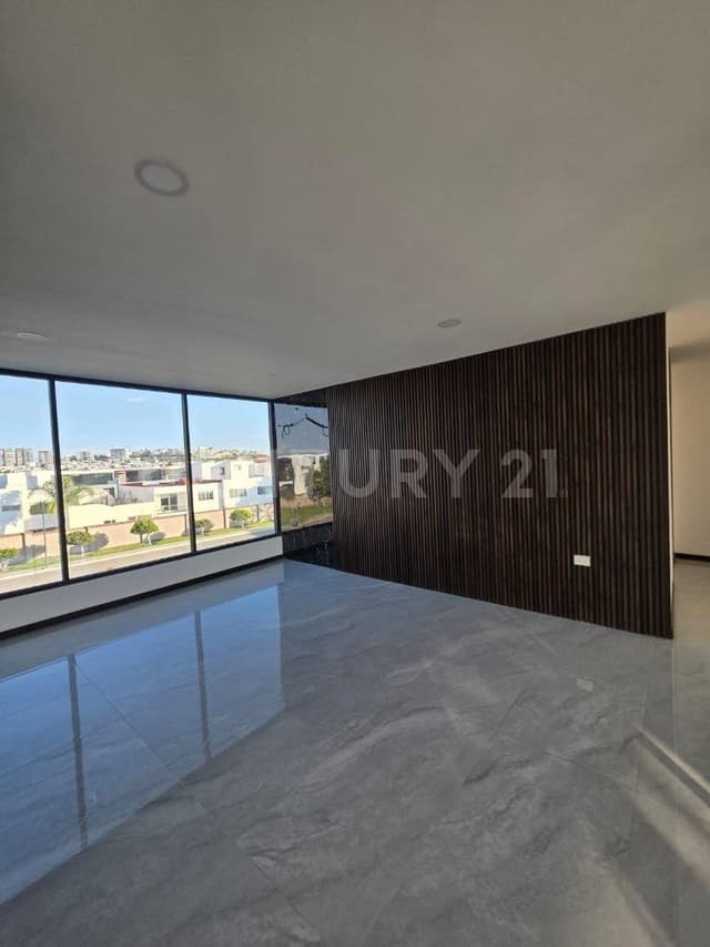 VENTA CASA 4 RECÁMARAS SISTEMA INTELIGENTE PARQUE VOLCANES, LOMAS ANGELÓPOLIS