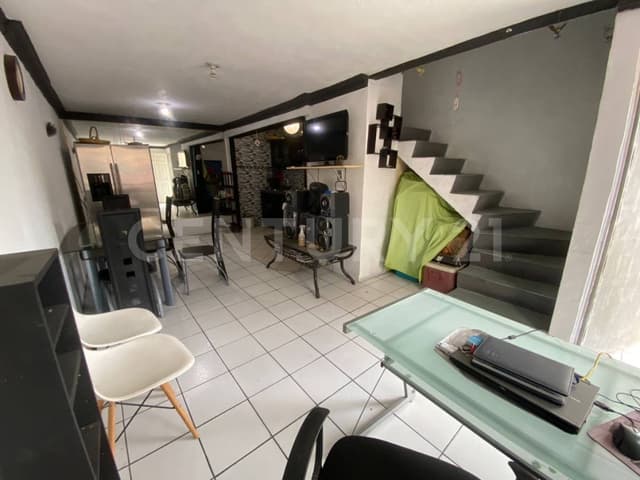 CASA EN VENTA MISION DE LAS CALIFORNIAS CASA BLANCA, TIJUANA BAJA CALIFORNIA.