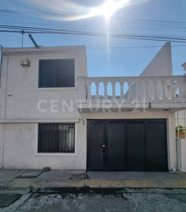 Casa en Venta en Calle Austria No.2 Fracc. La Luz, Cuautitlán Izcalli, Edo. Méx.