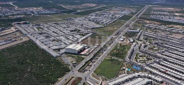 Terrenos Comerciales en Venta en Ruiz Cortines García Nuevo León