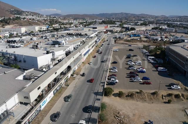 TERRENO EN VENTA EN TERCERA ETAPA DEL RIO, TIJUANA BAJA CALIFORNIA.