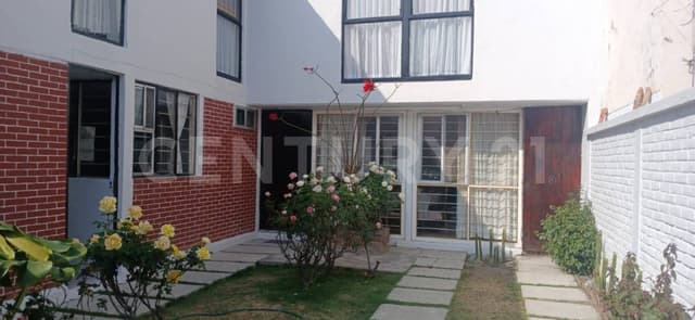 Casa en Venta en Las Rosas, Tlalnepantla, Mex.