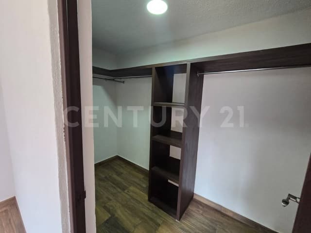 Departamento en Venta – Excelente Ubicación, Calzada de la Romería