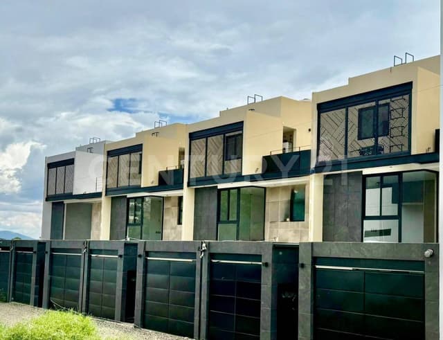 CASA EN VENTA EN SAN FELIPE DEL AGUA