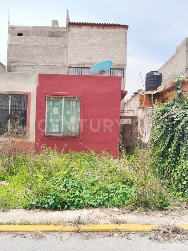 CASA EN VENTA EN HUEHUETOCA