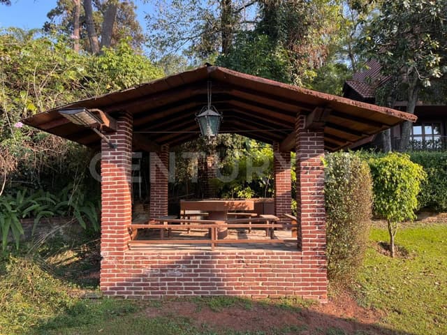 CASA EN AVÁNDARO, VENTA