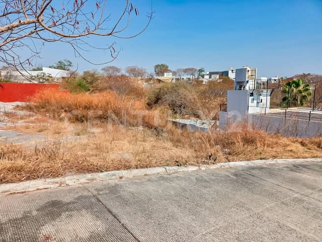 432 m² EN FRACC. SANTA FE ÁREA RESIDENCIAL CON VIGILANCIA 24/7