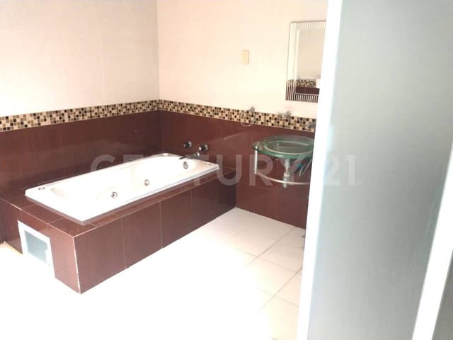 VENTA DE CASA EN PUEBLA, MORILLOTLA CON 4 RECAMARAS Y JARDIN