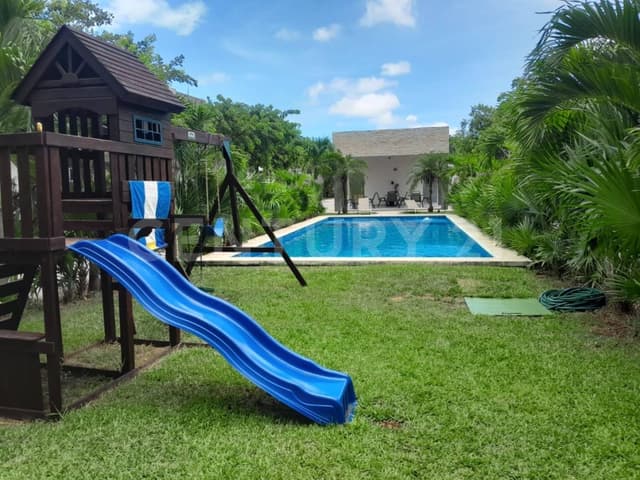 Departamento en Venta de 3 Recamaras en Prolongación La Luna, Cancún C3897