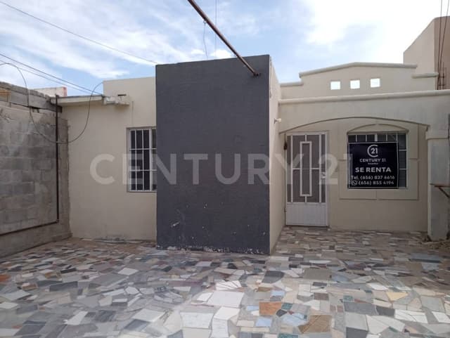 CASA EN RENTA