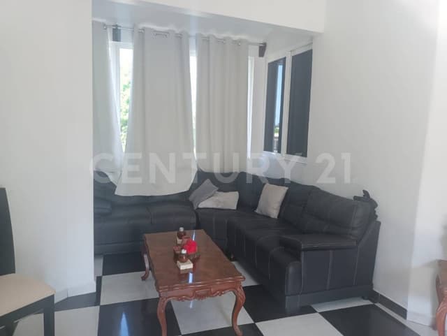 casa en VENTA EN calle CERECEDO Col. Benito Juárez Coatzacoalcos Veracruz