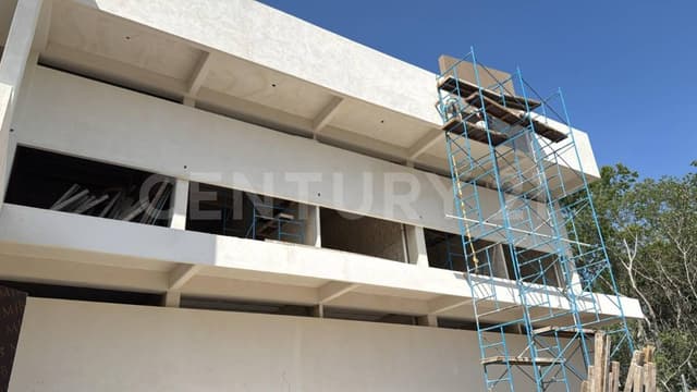 Venta de local en Mayakoba, Playa Del Carmen, Q. Roo OFC9925