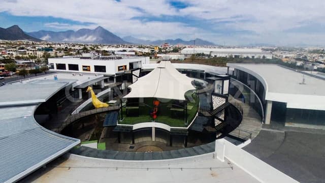 LOCAL EN RENTA EN PLAZA ANIMOL, ESCOBEDO, NUEVO LEON