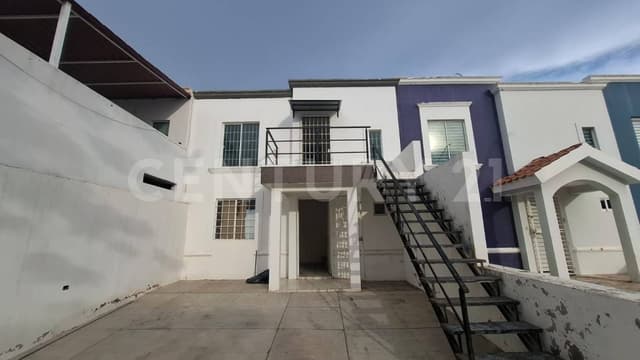 CASA EN RENTA BULEVARD VALLE ALTO CULIACAN SINALOA