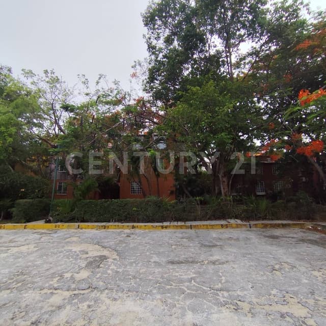 DEPARTAMENTO EN VENTA AVENIDA IXCUN CENTRO CANCUN
