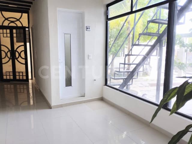 RENTA LOCAL PARA OFICINA O RESTAURANTE POR BLVD SARMIENTO SALTILLO