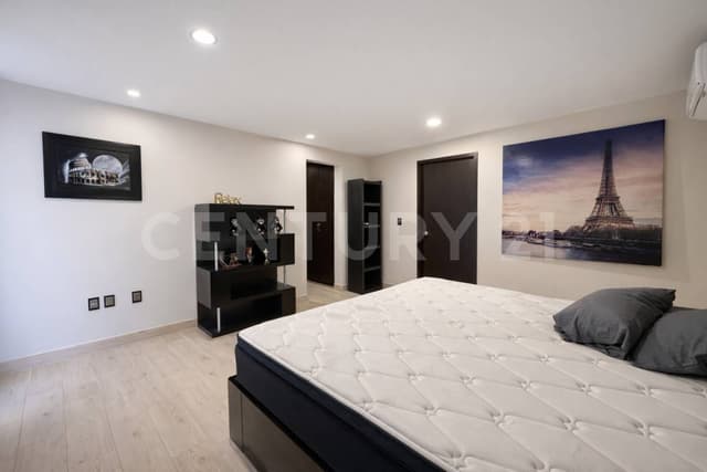 Venta de casa en Lomas Residencial
