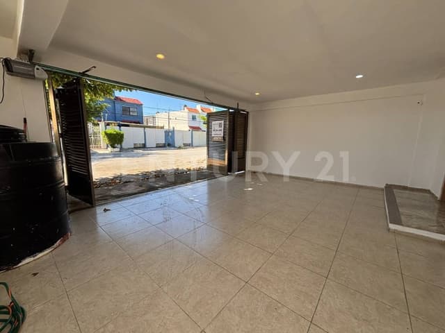 Casa en Venta en Residencial Tikal – Ubicación Estratégica en Cancún