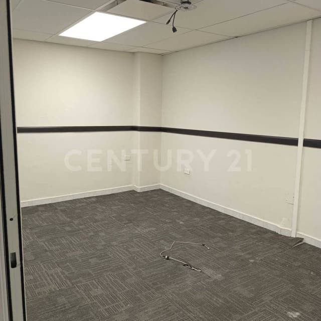 OFICINA EN RENTA EN COLONIA LA FLORIDA, MONTERREY