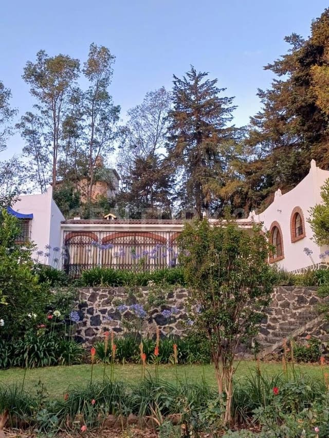 Terreno 2,722 m² con casa amueblada | Vive rodeado de naturaleza en CDMX