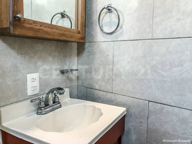 Espaciosa y centrica casa ubicada en el corazon de San Antonio Tlayacapan