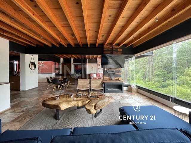 CASA EN CONDOMINIO CON AMENIDADES EN VENTA, AVÁNDARO, VALLE DE BRAVO.