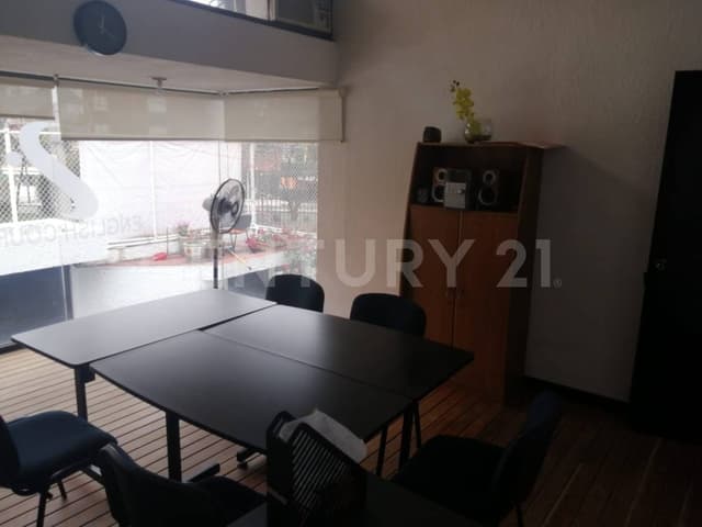 Se renta cuarto en Colina del Sur.