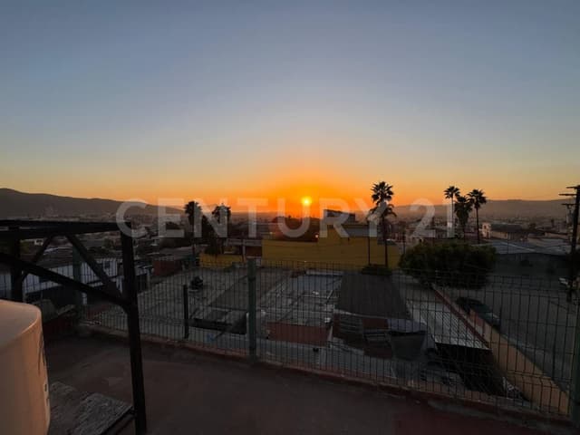 CASA EN VENTA EN MARQUEZ DE LEON I ENSENADA