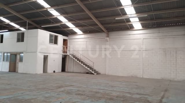 RENTA BODEGA EN SALTILLO SOBRE VITO ALESSIO