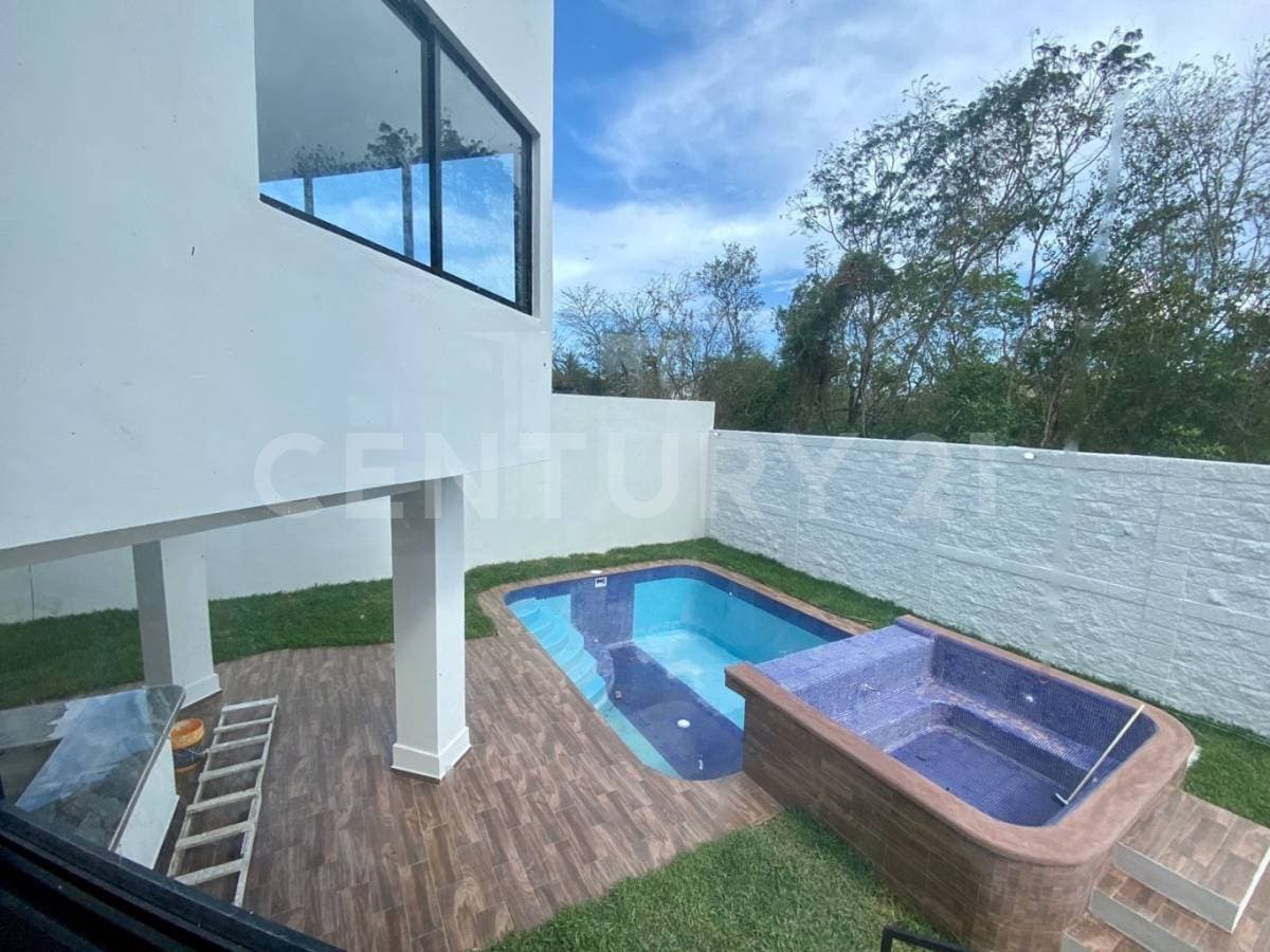 Fotos adicionales