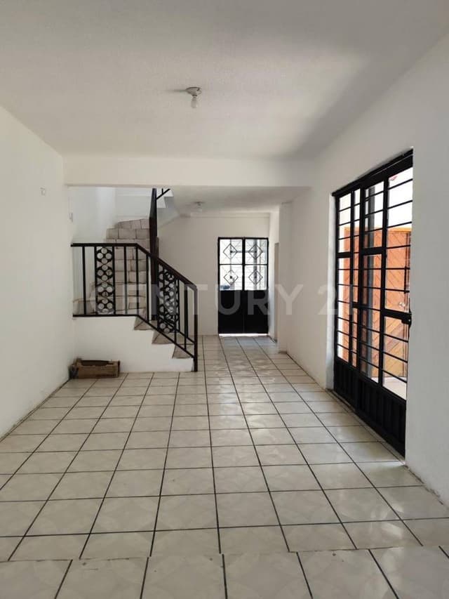 SE VENDE CASA EN LA COLONIA ALEMÁN