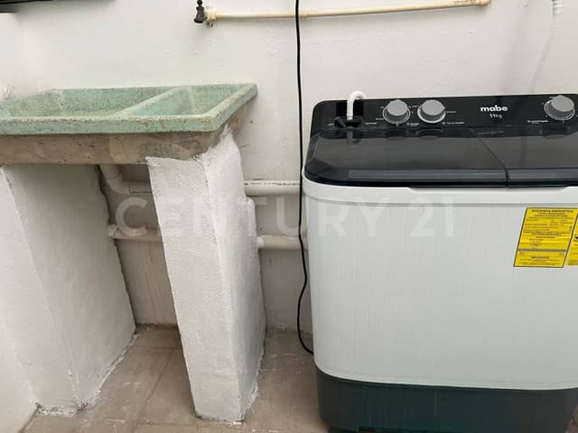 CASA EN RENTA AMUEBLADA EN GRAN SANTA FE