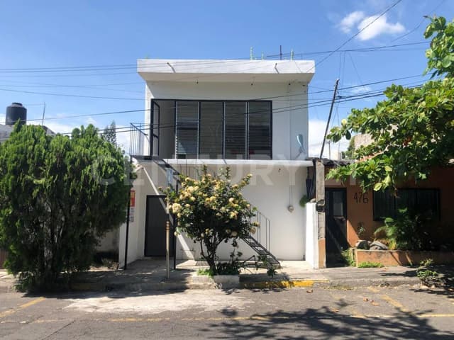 Casa en Venta en Calzada de la Armonía 480, Colonia Niños Héroes, Colima.