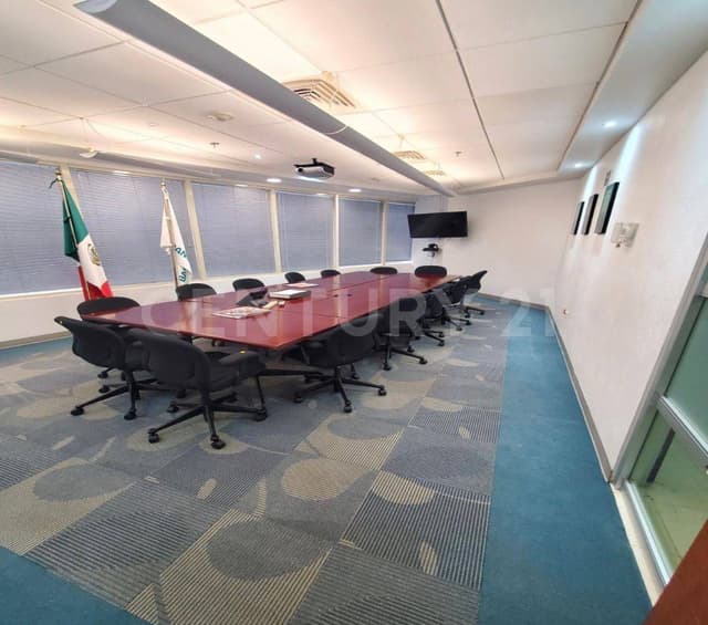 OFICINA EN RENTA AV. GOMEZ MORIN, SAN PEDRO GARZA GARCIA N.L.