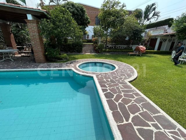 Casa en fraccionamiento en av morelos sur