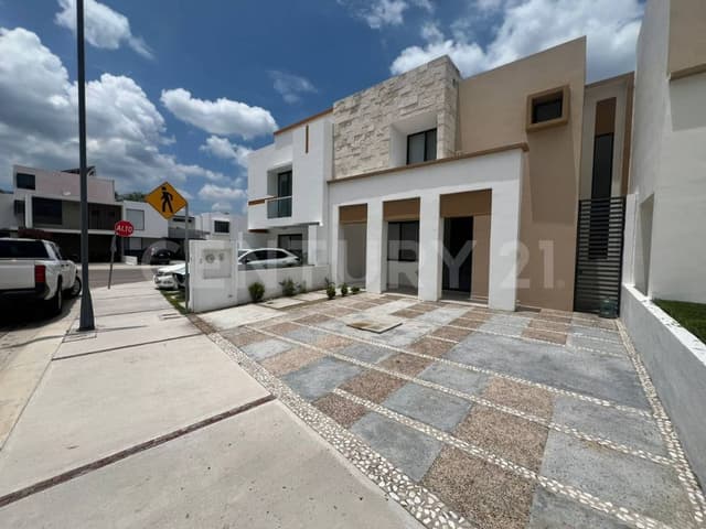 Venta de Casa en Cañadas del Arroyo