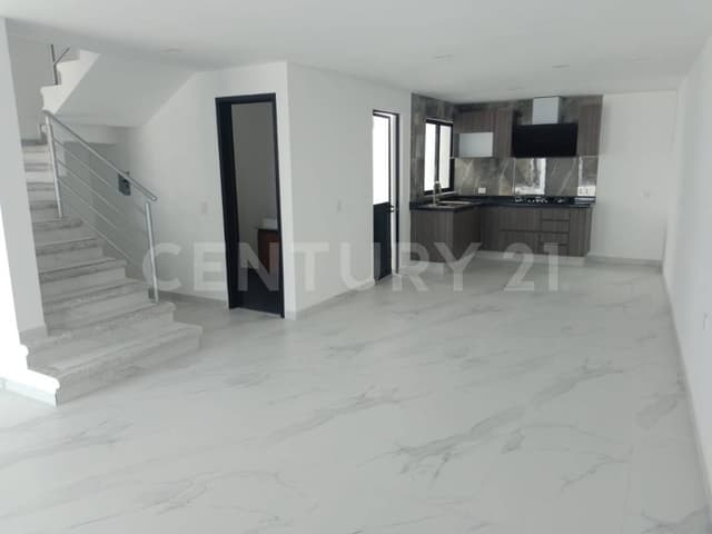 Casas en venta en San Francisco Totimehuacan a dos calles del Zocalo