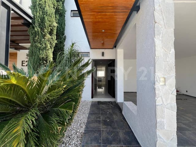 Venta de Casa en Hacienda Santa Fe Juriquilla