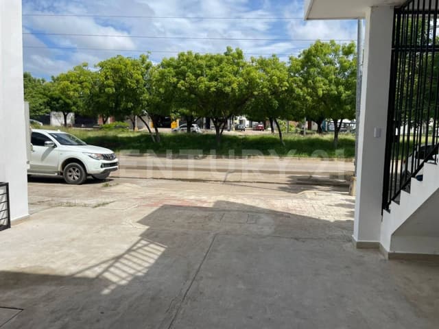 LOCAL COMERCIAL EN RENTA EN FOVISSSTE, MAZATLÁN, SINALOA.