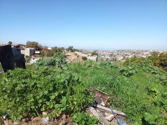 RTV-1200 Terreno en venta, Pedregal de Santa Julia (cerca del Libramiento Sur).