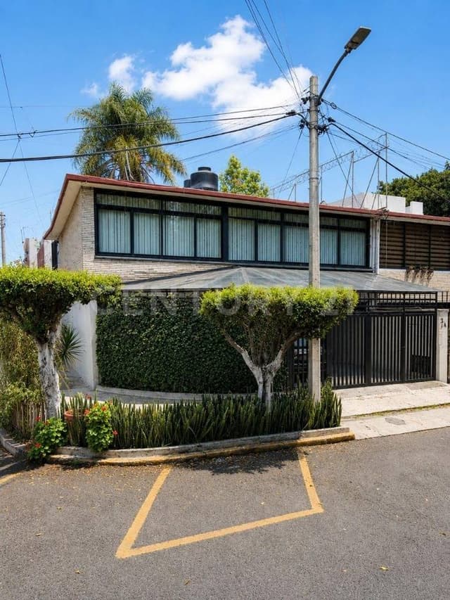 Casa en venta en Colonia Florida
