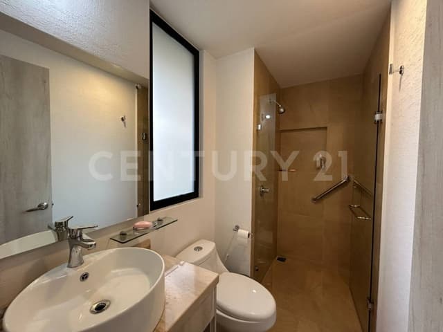 Casa AMLUEBLADA en RENTA ZAKIA