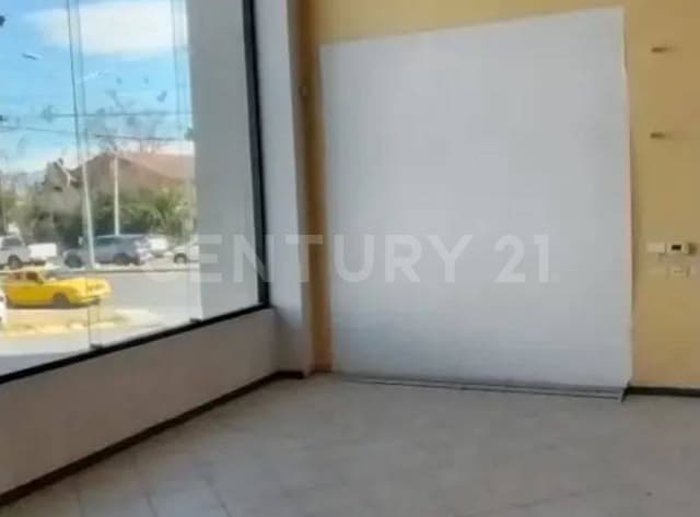 SE RENTA LOCAL SOBRE V CARRANZA EN SALTILLO