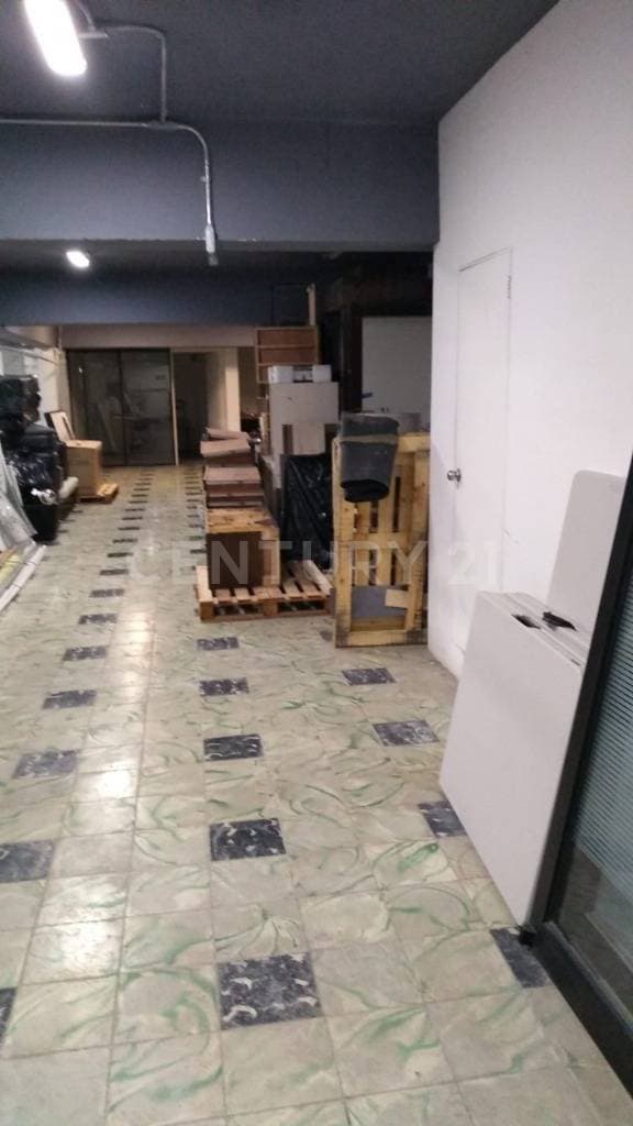 EDIFICIO EN VENTA EN COL. TERMINAL EN MONTERREY