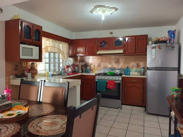 SE VENDE CASA EN LA COLONIA SALVADOR ALVARADO CULIACAN SINALOA